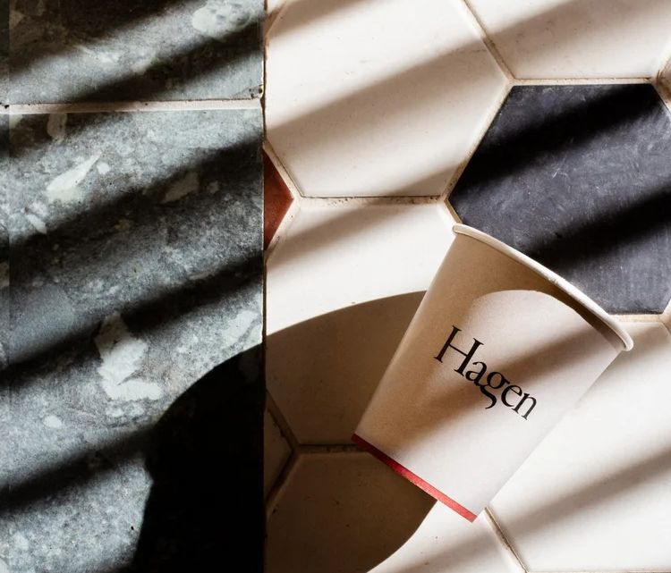 A Hagen cup on hexagonal tiles